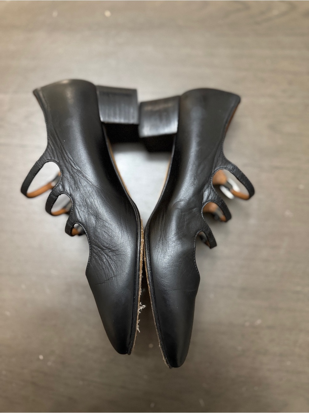 C’AREL PARIS Black leather Mary Jane pumps - Picture 6 of 12